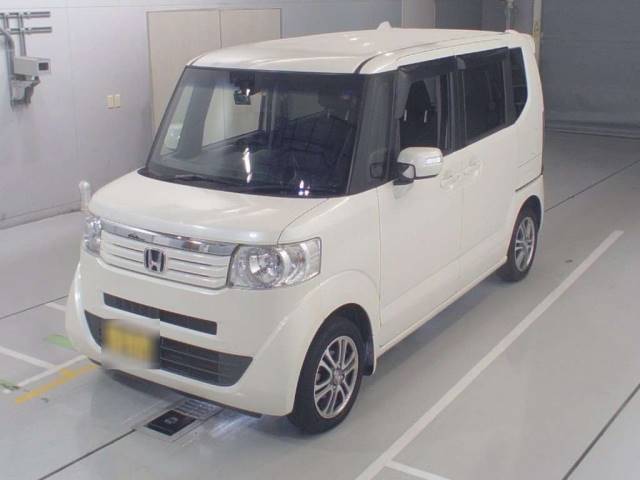 3152 HONDA N BOX JF1 2015 г. (CAA Chubu)